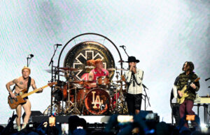 Fire Aid LA Benefic Concert 🇺🇸 Dl.beatsnoop.com 3000 ep9vywmlpc